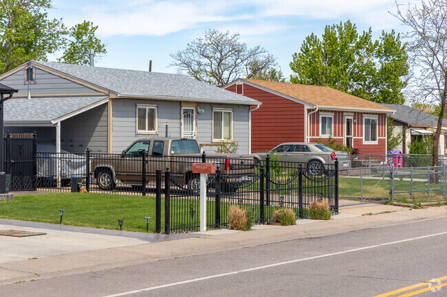 Rose Hill streets are mostly lined with modest homes built between the 1950s and 1990s.