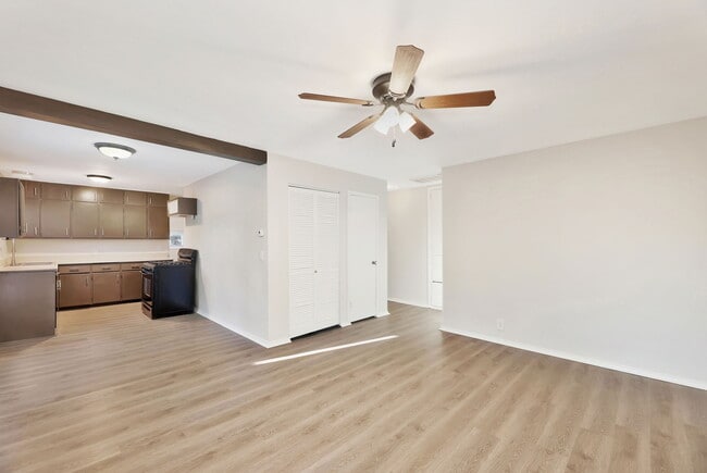 6020 N East Park View St, Park City, KS 67219 - photo 4