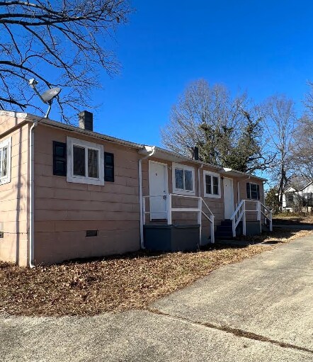 1299 Vernon Place Unit A, High Point, NC 27260