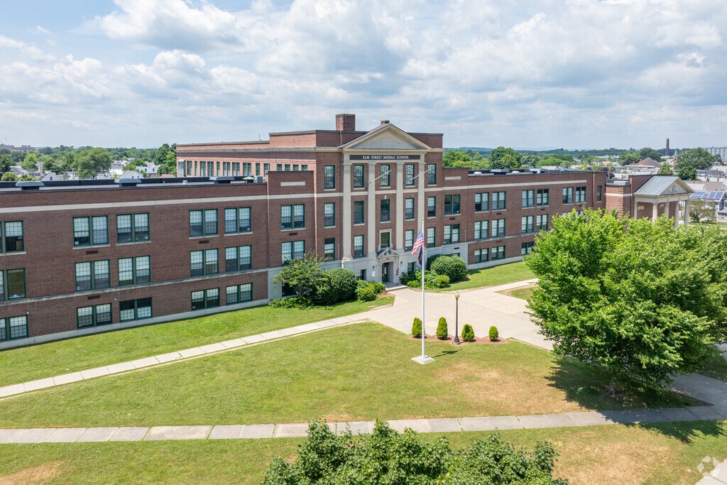 The Elm Street Middle School in downtown Nashua, NH.
