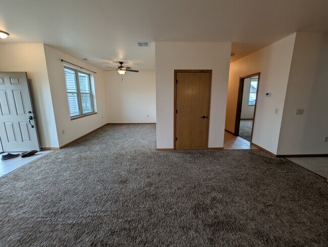 6617 Scattergood Ln unit 6617, Windsor, WI 53598 - photo 7