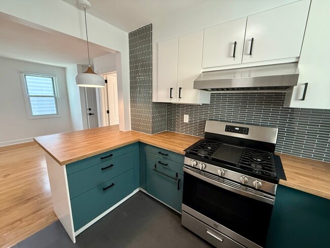 66 Wood St unit 2, Garfield, NJ 07026 - photo 4