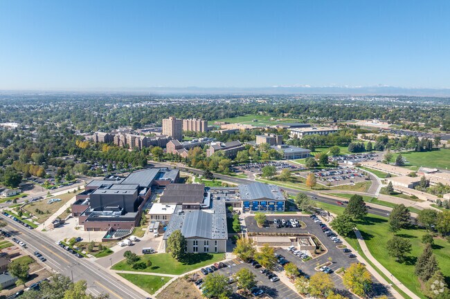 The popular university known as UNC resides right next to the neighborhood of Alta Vista.