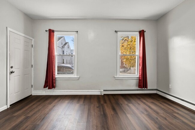 81 Franklin St, Paterson, NJ 07524 - photo 2