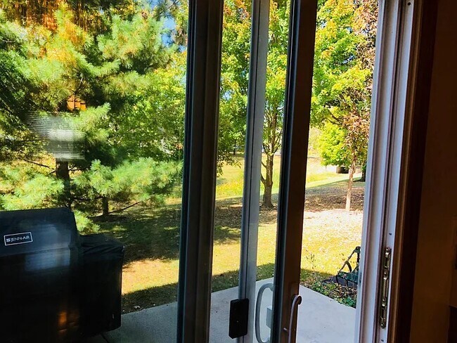 8179 Rochester Way unit 8179 Rochester Way, Westerville, OH 43081 - photo 7