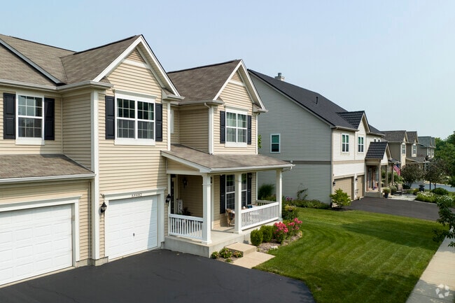 Neighbors are close by in the tight community of Valley View.