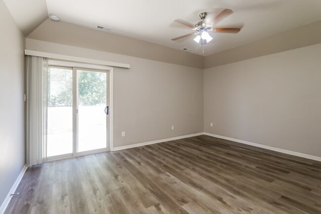 8781 S 3680 W, West Jordan, UT 84088 - photo 6