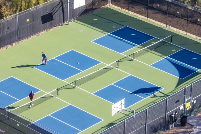 Students play tennis at Fountain Hills High School.