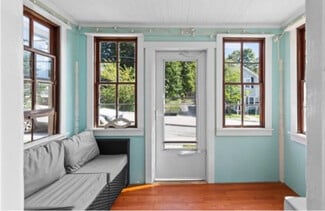 85 Summit Ave Unit 3 bed, West Warwick, RI 02893