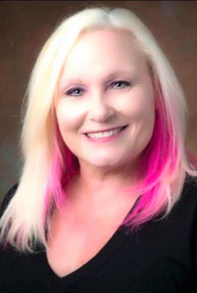 Angela Richardson