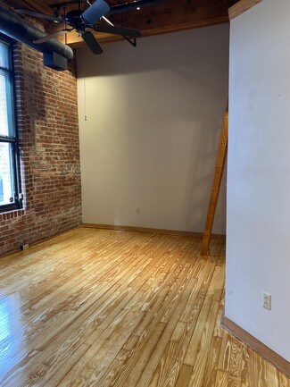 230 W Tazewell St Unit 105, Norfolk, VA 23510