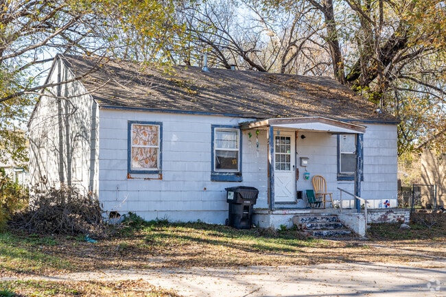 Planeview United homes are generally small in size.