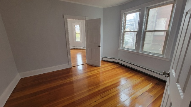 119 Sisson Ave unit 1S, Hartford, CT 06106 - photo 3