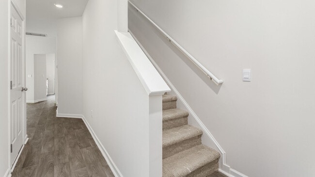 208 Canopy Dr, Graham, NC 27253 - photo 2