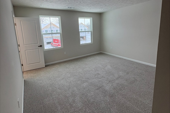 L 5B S Rockridge Dr, Amherst, OH 44001 - photo 4