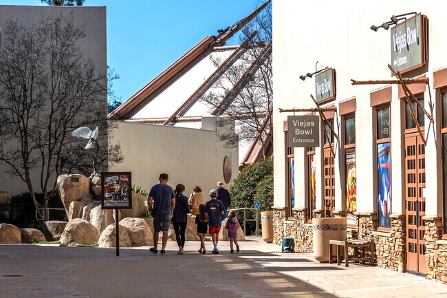The Viejas Outlet Center is an awesome place to go shopping in Alpine.