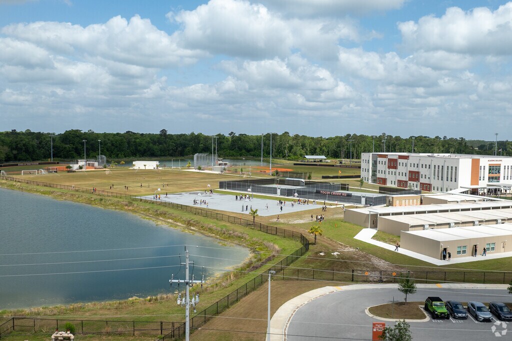 Tacoi Creek High School