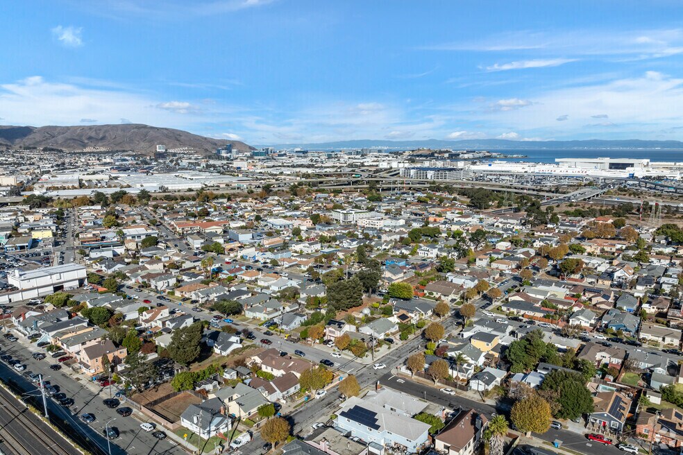 CP_San Bruno_1025734_021125_P1_LB_V1