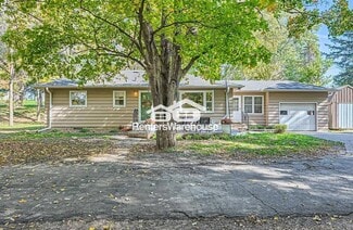 5910 Tower St, Rockford, MN 55373