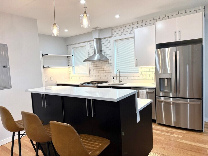 28 Linden St unit 1, Allston, MA 02134 - photo 1