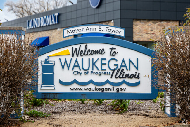 Bonnie Brook is a peaceful and neighborly part of the great Waukegan township.