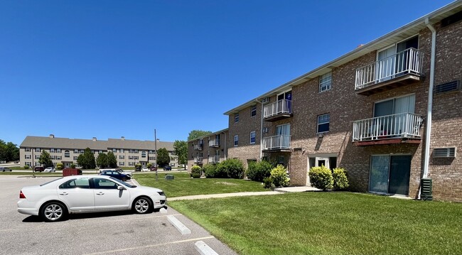 Renova of Brunswick, Brunswick, OH 44212 - photo 2