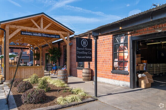 The Lexington Distillery District is a short drive for Melrose-Oakpark residents.