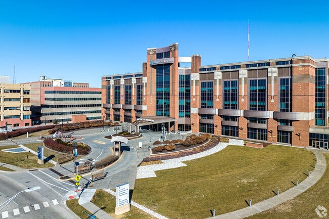 Saint Luke's Hospital of Kansas City is 3 miles away