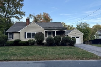 3 Alaska Ave, Bedford, MA 01730