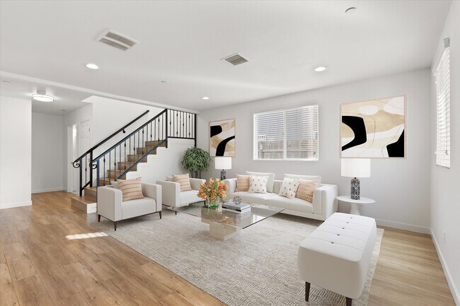 7310 Roseberry Ave unit A, Huntington Park, CA 90255 - photo 3