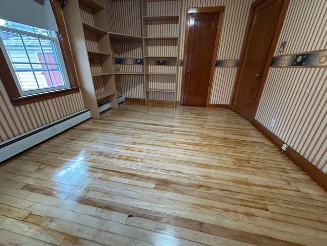 4 Maple Ave unit 4 maple abe, Claremont, NH 03743 - photo 6