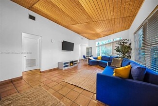 312 NE 16th Terrace, Fort Lauderdale, FL 33301