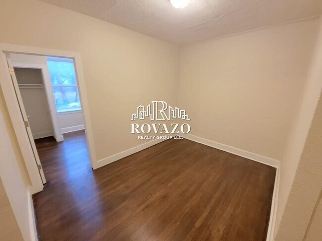 691 Elizabeth Ave unit 57, Newark, NJ 07112 - photo 5