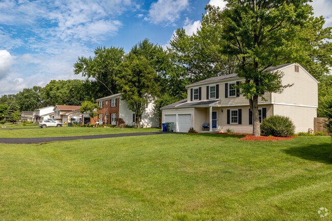 Greenbrier Farms offers homes with expansive front lawns.