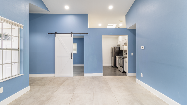 5412 Lewiston St, Orlando, FL 32812 - photo 7