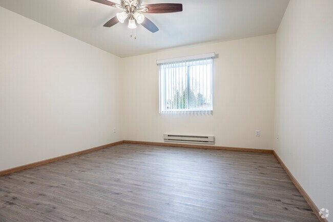 400 Slate, Tomah, WI 54660 - photo 7