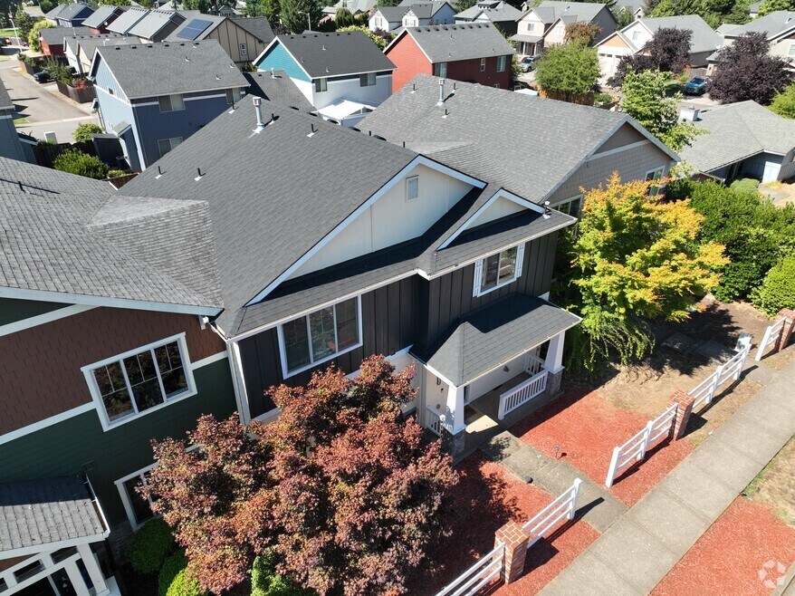 19565 Hummingbird Loop, Oregon City, OR 97045 - photo 2