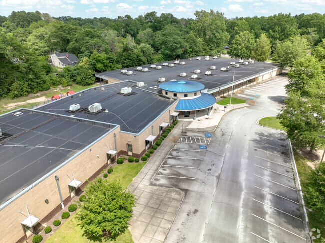 Bird's eye view of teh Bayvale Elementary School Augusta, GA.