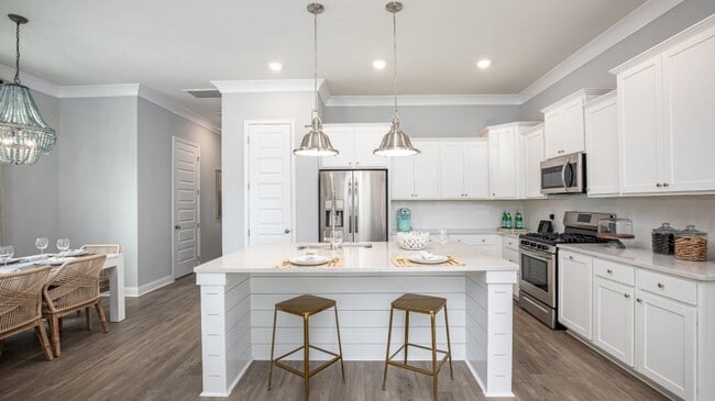 1207 Carnes Crossing Blvd, Summerville, SC 29486 - photo 2