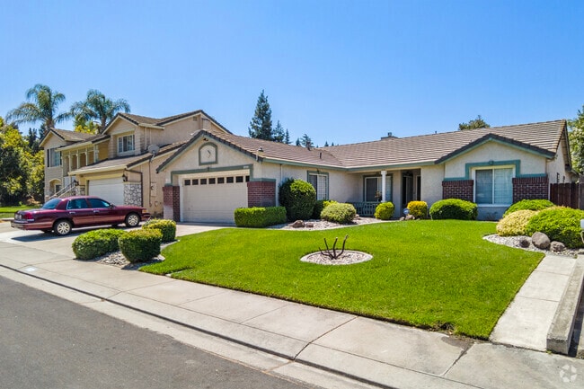 Homes with large front yards are common throughout West Riverbank.