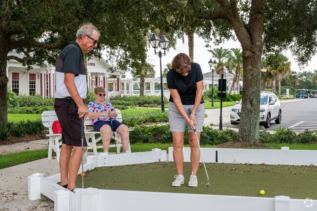 Village of Hemingway residents participate in activities at Bacall Recreation Center.
