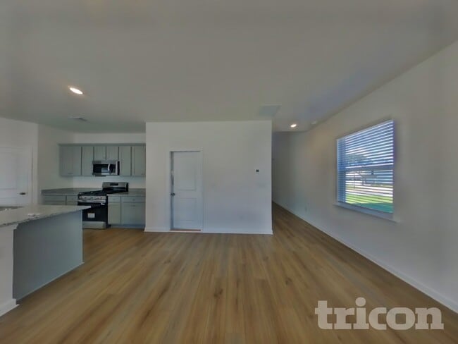 1943 Logan Ln, Conyers, GA 30094 - photo 4