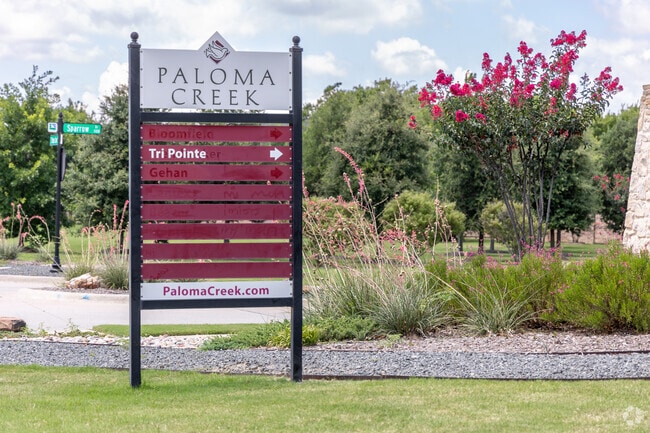 Paloma Creek is known for its beautiful homes and well-maintained, scenic streets.