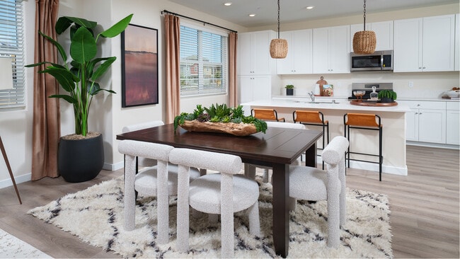 1157 Bellawood Dr, Galt, CA 95632 - photo 3