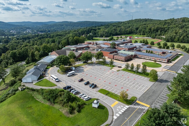 Northwestern Regional has a student to teacher ratio of 10 to 1.