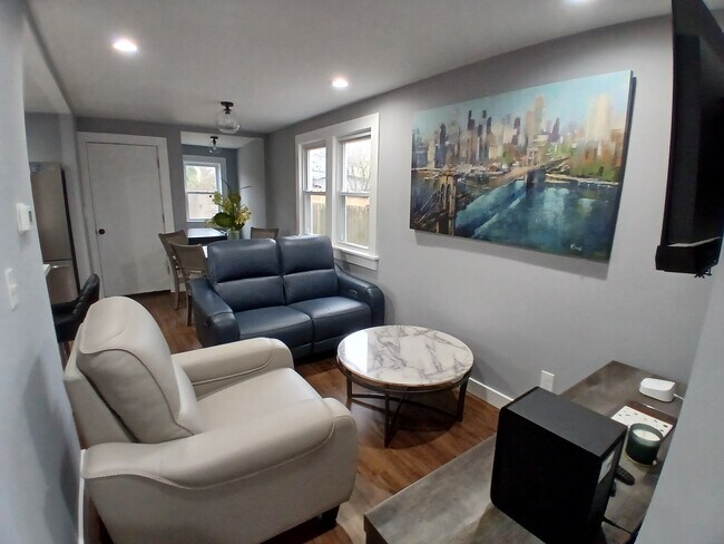 17 Thomas St unit 2, Bloomfield, NJ 07003 - photo 3