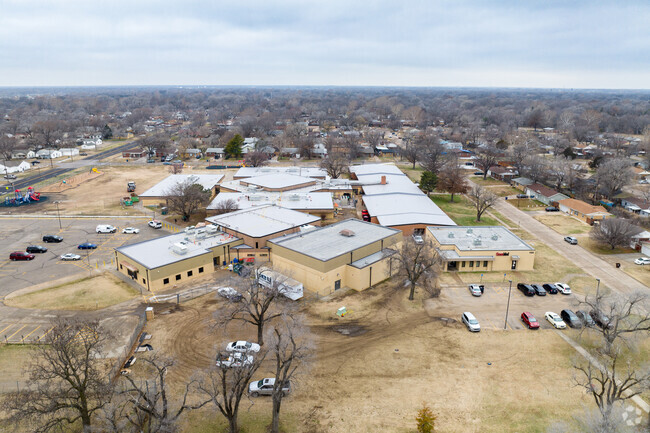 Cloud Elementary School is a popular schooling option in the area.