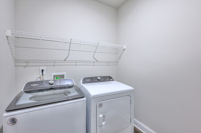 1247 Bluffton Cir, Clarksville, TN 37043 - photo 7