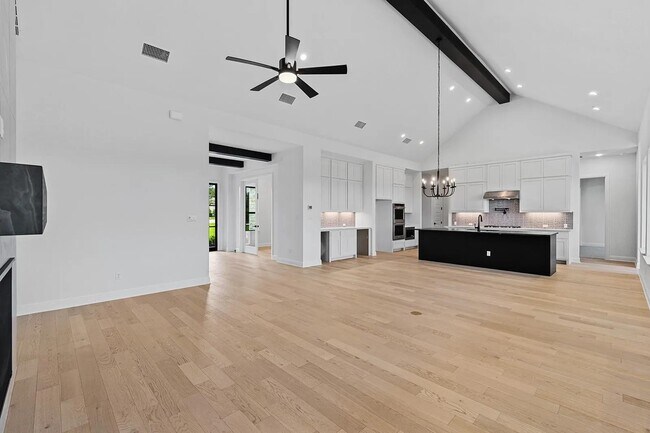 509 Bizzell Cove unit 37253130, Liberty Hill, TX 78642 - photo 6