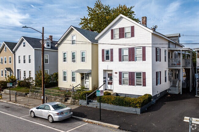 Multi-family housing is available in downtown Manchester.